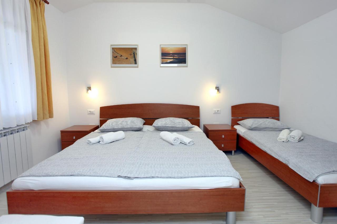 Sea View Apartments Portoroz Zm Kültér fotó