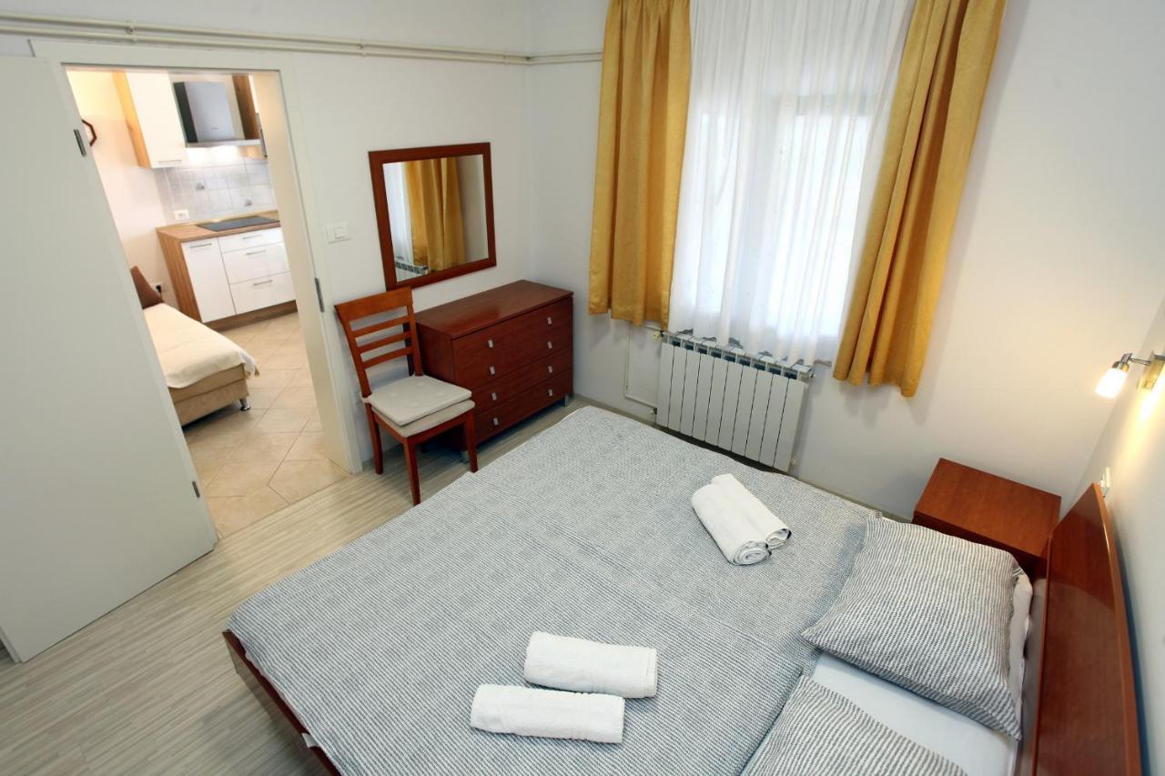 Sea View Apartments Portoroz Zm Kültér fotó