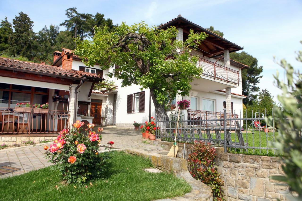 Sea View Apartments Portoroz Zm Kültér fotó